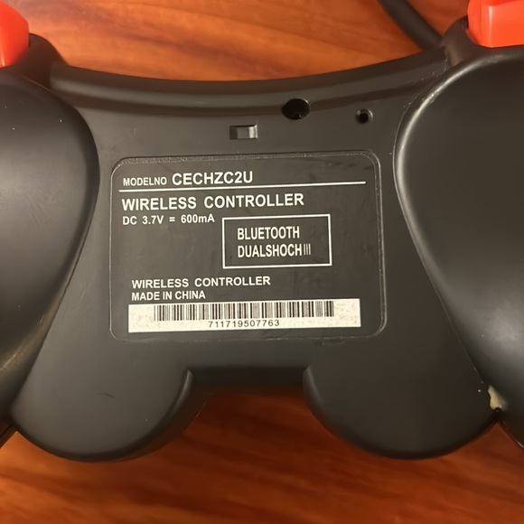 NWOT! 2-Generic PlayStation 3 Controllers - Picture 6 of 6